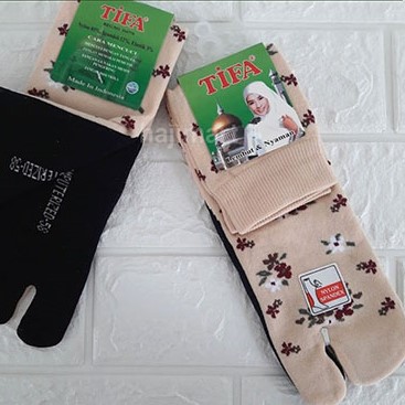 kaos kaki polos_4